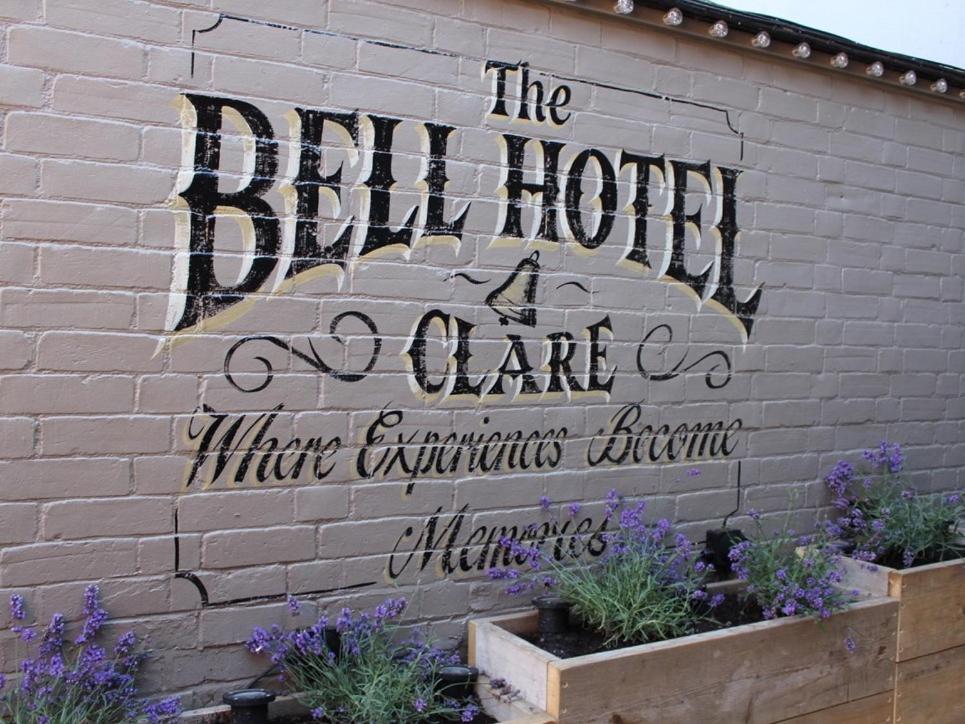 Clare The Bell Hotel מראה חיצוני תמונה